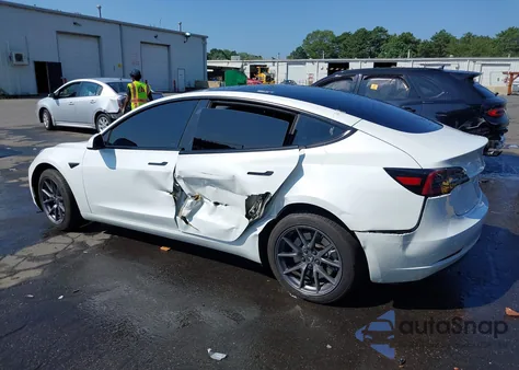 2023 Tesla Model 3 Rear-Wheel Drive из США, поврежденный, VIN 5YJ3E1EA0PF476668